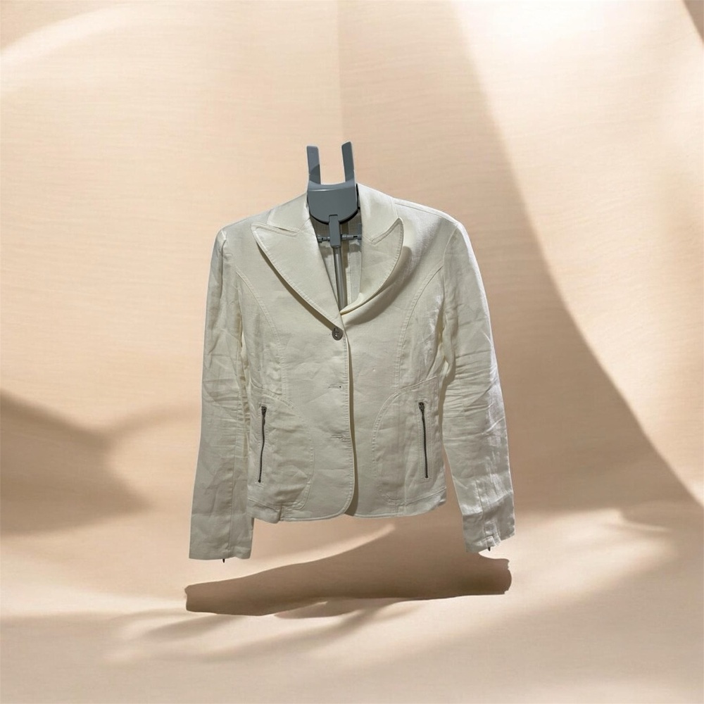 Tailored Cream Button-Front Blazer Jacket - Picture 2 of 5